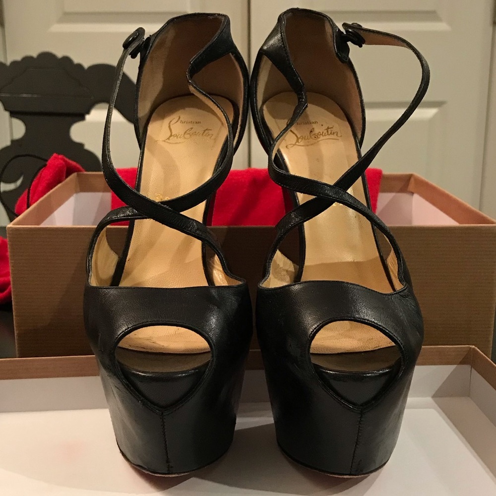 Christian Louboutin Exagona Heels